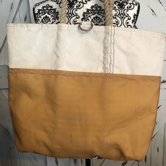 SOLD - Picture 4 of 6